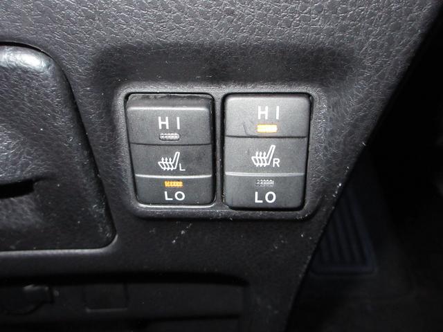 エスクァイア Ｇｉ　１年保証（距離無制限）　禁煙車　ワンオーナー　２０２３年製タイヤ　バックカメラ　Ｂｌｕｅｔｏｏｔｈ　前席シートヒーター　純正９インチメモリーナビ　ＥＴＣ　ＬＥＤヘッドライト　フルセグ　ＣＤ　ＤＶＤ（14枚目）