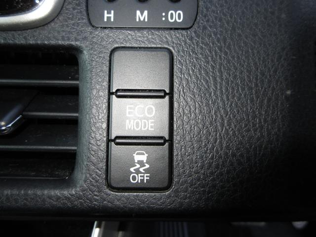 エスクァイア Ｇｉ　１年保証（距離無制限）　禁煙車　ワンオーナー　２０２３年製タイヤ　バックカメラ　Ｂｌｕｅｔｏｏｔｈ　前席シートヒーター　純正９インチメモリーナビ　ＥＴＣ　ＬＥＤヘッドライト　フルセグ　ＣＤ　ＤＶＤ（16枚目）