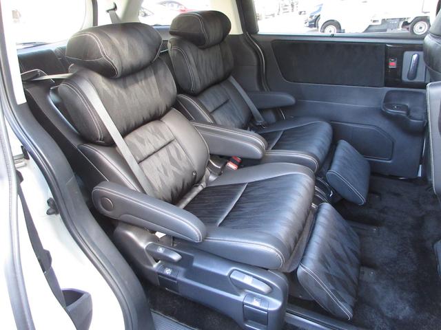 オデッセイハイブリッド ハイブリッドアブソルート・ＥＸホンダセンシング　純正９インチメモリーナビＢｌｕｅｔｏｏｔｈＥＴＣＲカメラワンオーナー　衝突被害軽減Ｓ　Ｂカメラ　ＰＷシート　ＬＥＤライト　地上デジタル　Ｐアシスト　３列シート　オートクルーズ　オートエアコン　ＵＳＢ（18枚目）