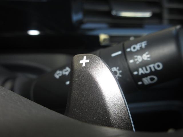 ステップワゴンスパーダ スパーダホンダセンシング　純正１０インチメモリーナビＢｌｕｅｔｏｏｔｈＥＴＣＲカメラワンオーナー　盗難防止　助手席エアバッグ　ワンオーナ－　Ｗパワスラ　地デジ　ＬＥＤライト　横滑り防止システム　オートエアコン　リアカメラ　禁煙（20枚目）