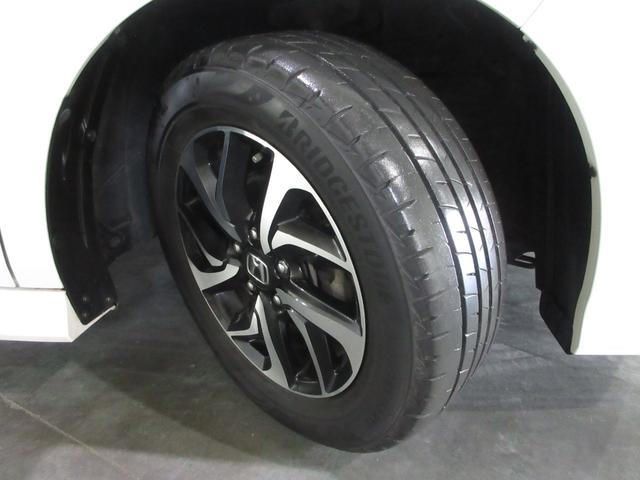 ステップワゴンスパーダ スパーダホンダセンシング　純正１０インチメモリーナビＢｌｕｅｔｏｏｔｈＥＴＣＲカメラワンオーナー　盗難防止　助手席エアバッグ　ワンオーナ－　Ｗパワスラ　地デジ　ＬＥＤライト　横滑り防止システム　オートエアコン　リアカメラ　禁煙（27枚目）