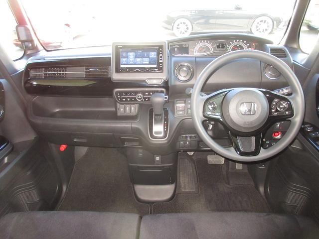 Ｎ－ＢＯＸカスタム Ｌ　２年保証（距離無制限）　禁煙車　２０２３年製タイヤバックカメラ　　純正前後ドラレコ　前席シートヒーター　ナビ　Ｂｌｕｅｔｏｏｔｈ　オートハイビーム　ＬＥＤヘッドライト　ワンオーナー　カーテンエアバック（8枚目）