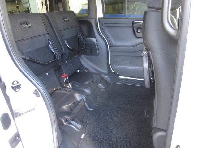 Ｎ－ＢＯＸカスタム Ｌ　２年保証（距離無制限）　禁煙車　２０２３年製タイヤバックカメラ　　純正前後ドラレコ　前席シートヒーター　ナビ　Ｂｌｕｅｔｏｏｔｈ　オートハイビーム　ＬＥＤヘッドライト　ワンオーナー　カーテンエアバック（11枚目）