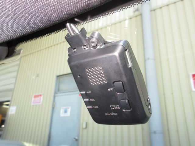 シビック EX ホンダセンシングホンダコネクトディスプレイBluetoothドラレコETCRカメラワンオーナー パーキングセンサー 衝突被害軽減ブレーキ スマートキーシステム パワ-シ-ト 1オーナー車 禁煙 USB(4枚目)