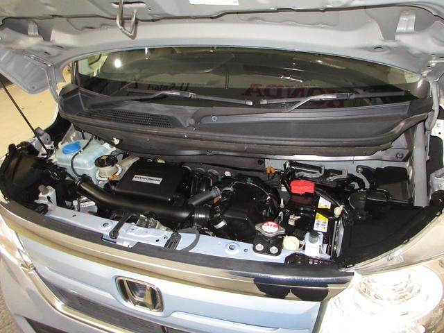 Ｎ－ＢＯＸ Ｇ・ＥＸホンダセンシング　純正８インチメモリーナビＢｌｕｅｔｏｏｔｈＥＴＣＲカメラワンオーナー　パワーウインドウ　衝突軽減　フルセグＴＶ　Ｂモニ　ＬＥＤ　エアバッグ　キーレススタート　スマ－トキ－　オートライト　ＤＶＤ再生（3枚目）