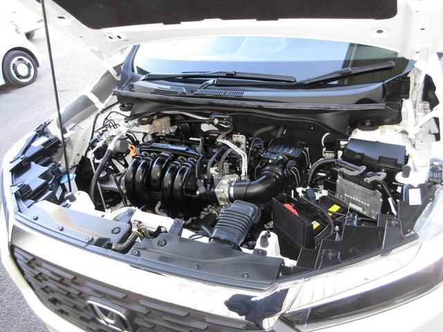 ＷＲ－Ｖ Ｚブラックスタイル　禁煙車ホンダセンシング純正９インチコネクトナビＢｌｕｅｔｏｏｔｈドラレコＥＴＣＲカメラ　ＬＥＤヘッドランプ　フルセグＴＶ　盗難防止システム　衝突被害軽減システム　スマートキー　オートライト　ＵＳＢ（5枚目）