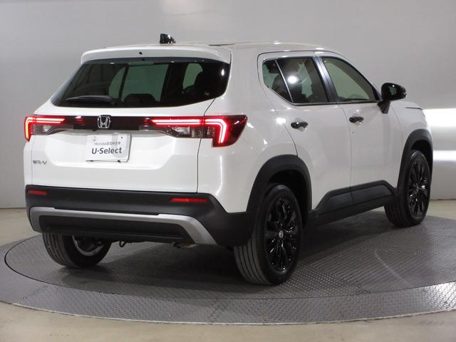 ＷＲ－Ｖ Ｚブラックスタイル　禁煙車ホンダセンシング純正９インチコネクトナビＢｌｕｅｔｏｏｔｈドラレコＥＴＣＲカメラ　ＬＥＤヘッドランプ　フルセグＴＶ　盗難防止システム　衝突被害軽減システム　スマートキー　オートライト　ＵＳＢ（12枚目）