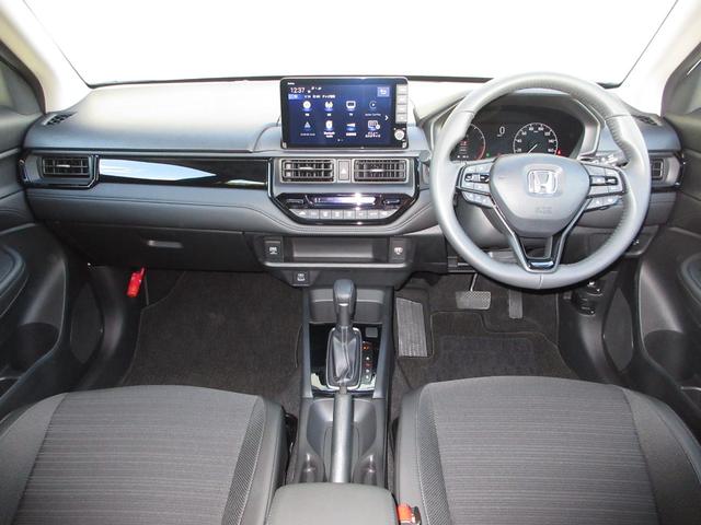ＷＲ－Ｖ Ｚブラックスタイル　禁煙車ホンダセンシング純正９インチコネクトナビＢｌｕｅｔｏｏｔｈドラレコＥＴＣＲカメラ　ＬＥＤヘッドランプ　フルセグＴＶ　盗難防止システム　衝突被害軽減システム　スマートキー　オートライト　ＵＳＢ（13枚目）