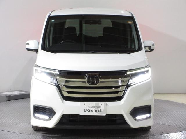 ステップワゴンスパーダ スパーダ・クールスピリットホンダセンシング　純正１０インチメモリーナビＢｌｕｅｔｏｏｔｈドラレコＥＴＣＲカメラワンオーナー　サイドエアバック　スマートキ　左右電動スライドドア　バックモニタ　Ｗエアコン　地ＴＶ　ナビ＆ＴＶ　三列シート　ＵＳＢ（5枚目）