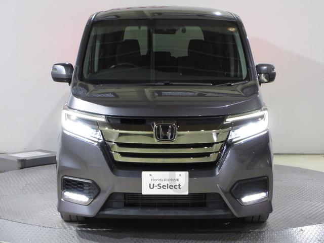 ステップワゴンスパーダ スパーダ・クールスピリットホンダセンシング　純正９インチメモリーナビＢｌｕｅｔｏｏｔｈドラレコＥＴＣＲカメラワンオーナー　サイドエアバック　スマートキ　左右電動スライドドア　バックモニタ　Ｗエアコン　地ＴＶ　ナビ＆ＴＶ　三列シート　ＵＳＢ　禁煙（5枚目）