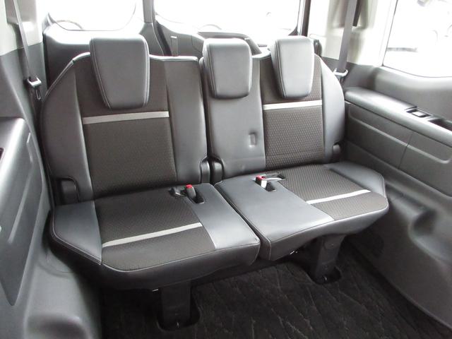 ステップワゴンスパーダ スパーダ・クールスピリットホンダセンシング　純正９インチメモリーナビＢｌｕｅｔｏｏｔｈドラレコＥＴＣＲカメラワンオーナー　サイドエアバック　スマートキ　左右電動スライドドア　バックモニタ　Ｗエアコン　地ＴＶ　ナビ＆ＴＶ　三列シート　ＵＳＢ　禁煙（19枚目）