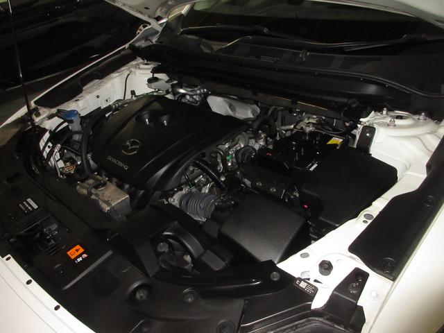 ＣＸ－５ ２０Ｓスマートエディション　純正メモリーナビＢｌｕｅｔｏｏｔｈドラレコＥＴＣＲカメラワンオーナー　ブレーキサポート　３６０度ビューモニター　シ－トヒ－タ－　ＬＥＤ　地デジ　ＵＳＢポート　サイドエアバック　横滑り防止装置　禁煙車（3枚目）