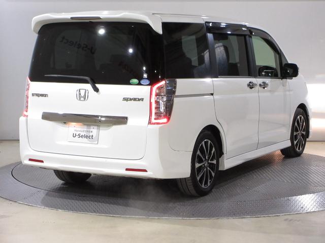 ステップワゴンスパーダ Ｚクールスピリット　純正９インチメモリーナビＢｌｕｅｔｏｏｔｈドラレコＥＴＣＲカメラ　バックカメ　ダブルエアコン　キーフリー　ナビＴＶ　横滑防止　ＤＶＤ視聴可能　Ｄレコ　フルオートエアコン　パワーウインドウ　Ａクルーズ（8枚目）