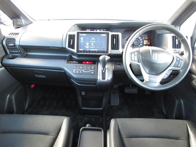 ステップワゴンスパーダ Ｚクールスピリット　純正９インチメモリーナビＢｌｕｅｔｏｏｔｈドラレコＥＴＣＲカメラ　バックカメ　ダブルエアコン　キーフリー　ナビＴＶ　横滑防止　ＤＶＤ視聴可能　Ｄレコ　フルオートエアコン　パワーウインドウ　Ａクルーズ（9枚目）