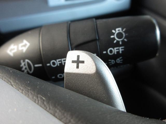 ステップワゴンスパーダ Ｚクールスピリット　純正９インチメモリーナビＢｌｕｅｔｏｏｔｈドラレコＥＴＣＲカメラ　バックカメ　ダブルエアコン　キーフリー　ナビＴＶ　横滑防止　ＤＶＤ視聴可能　Ｄレコ　フルオートエアコン　パワーウインドウ　Ａクルーズ（13枚目）