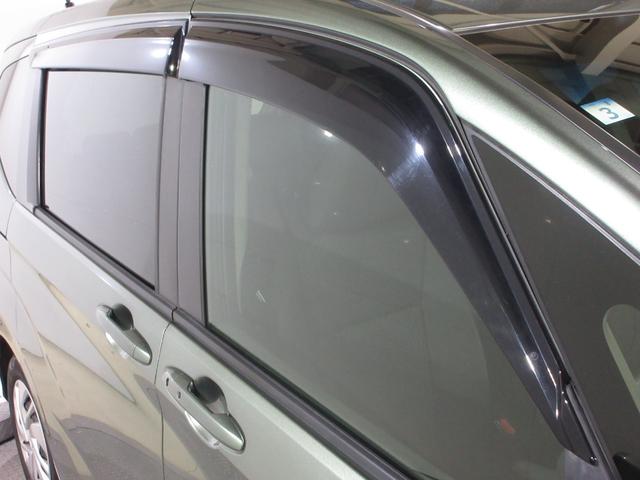 フリード Ｇ・ホンダセンシング　純正メモリーナビＢｌｕｅｔｏｏｔｈドラレコＥＴＣＲカメラワンオーナー　Ｆセグ　追突被害軽減ブレーキ　ｉストップ　Ｗエアバッグ　パワーウィンドウ　１オ－ナ－　アクティブクルーズコントロール　スマートキ（8枚目）