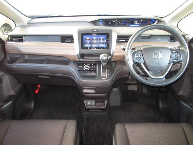 フリード Ｇ・ホンダセンシング　純正メモリーナビＢｌｕｅｔｏｏｔｈドラレコＥＴＣＲカメラワンオーナー　Ｆセグ　追突被害軽減ブレーキ　ｉストップ　Ｗエアバッグ　パワーウィンドウ　１オ－ナ－　アクティブクルーズコントロール　スマートキ（9枚目）