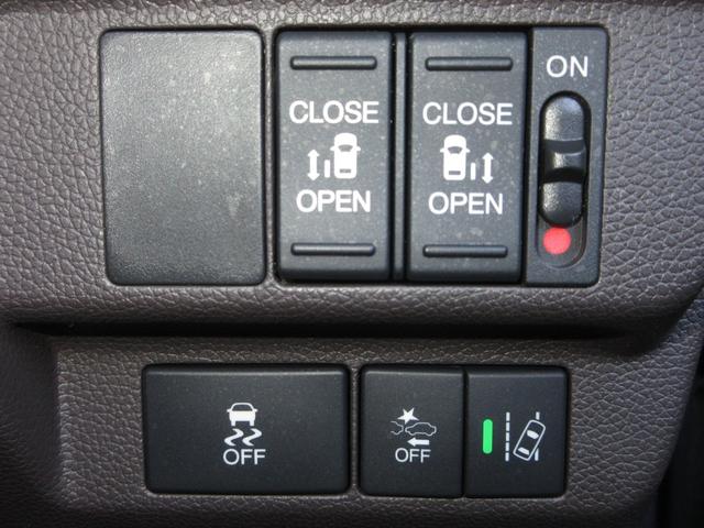 フリード Ｇ・ホンダセンシング　純正メモリーナビＢｌｕｅｔｏｏｔｈドラレコＥＴＣＲカメラワンオーナー　Ｆセグ　追突被害軽減ブレーキ　ｉストップ　Ｗエアバッグ　パワーウィンドウ　１オ－ナ－　アクティブクルーズコントロール　スマートキ（12枚目）