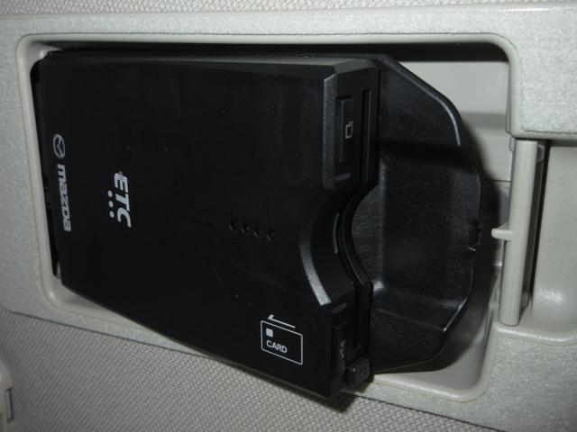 ＣＸ－５ ２０Ｓ　純正メモリーナビＢｌｕｅｔｏｏｔｈＥＴＣＲカメラ　サイドエアバック　パワーウィンドウ　ＥＴＣ車載器　ＵＳＢ入力　Ｂカメ　オートエアコン　スマキー　アイストップ　ＬＥＤヘッドランプ　ナビテレビ　キーレス（10枚目）