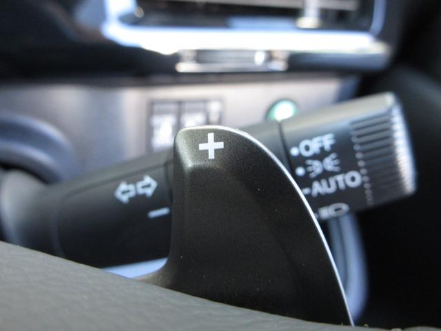 ステップワゴンスパーダ スパーダホンダセンシング　純正９インチメモリーナビＢｌｕｅｔｏｏｔｈＥＴＣＲカメラワンオーナー　盗難防止　助手席エアバッグ　ワンオーナ－　Ｗパワスラ　記録簿有　リアオートエアコン　地デジ　ＬＥＤライト　横滑り防止システム（14枚目）