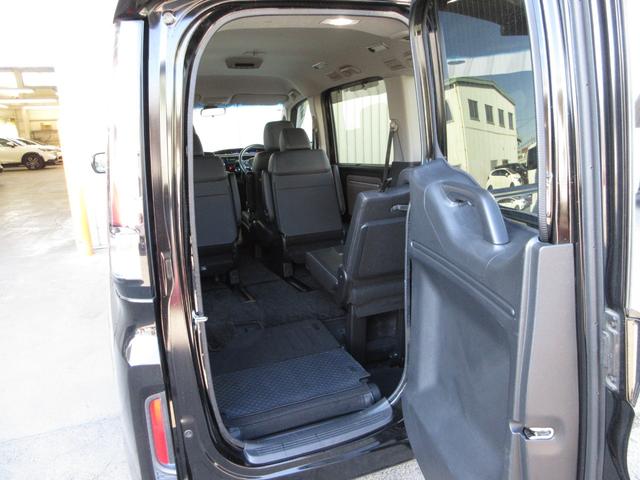 ステップワゴンスパーダ スパーダ・クールスピリットホンダセンシング 1年保証(距離無制限) 禁煙車 純正9インチメモリーナビ Bluetooth ETC バックカメラ 前席シートヒーター 両側電動スライドドア USBポート LEDヘッドライト オートライト MTモード(7枚目)