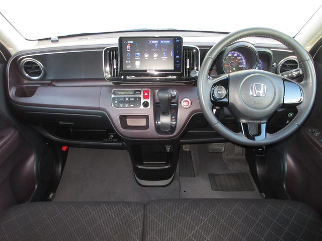 Ｎ－ＯＮＥ プレミアム　ケンウッド８インチメモリーナビＢｌｕｅｔｏｏｔｈＥＴＣＲカメラ　ＤＶＤ再生機能　運転席エアバック　横滑防止　イモビライザー　ＥＴＣ装備　地デジ　バックモニター　助手席エアバック　パワーステ　キーレス（8枚目）