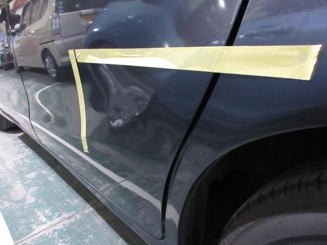 フリード Ｇジャストセレクション　禁煙　ワンオーナー　純正９インチナビ　リアカメラ　ＥＴＣ　ディスチャージライト　オートライト　ＨＯＮＤＡスマートキー　イモビライザー　フルオートエアコン　運転席ハイトアジャスター　セキュリティアラーム（15枚目）