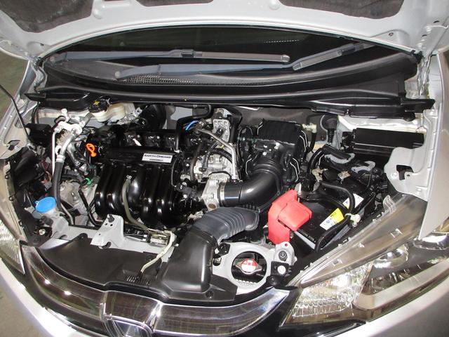 フィット １３Ｇ・Ｌパッケージファインエディション　純正メモリーナビＢｌｕｅｔｏｏｔｈＥＴＣワンオーナー　ワンオーナー車　ＬＥＤヘットライト　クルコン　フルセグ　Ａストップ　サイドカーテンエアバック　キーレス　ＤＶＤ　パワーウインドウ　横滑り防止装置（3枚目）