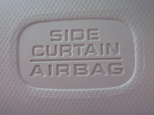 フィット １３Ｇ・Ｌパッケージファインエディション　純正メモリーナビＢｌｕｅｔｏｏｔｈＥＴＣワンオーナー　ワンオーナー車　ＬＥＤヘットライト　クルコン　フルセグ　Ａストップ　サイドカーテンエアバック　キーレス　ＤＶＤ　パワーウインドウ　横滑り防止装置（12枚目）