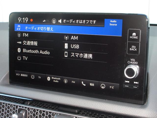 シビック ＥＸ　禁煙　ワンオーナー　６速マニュアル　ＢＯＳＥプレミアムサウンドシステム　ワイヤレス充電器　レザーＸスウェードコンビシート　運転席８Ｗａｙ助手席４Ｗａｙパワーシート　ブラインドスポットインフォメーション（12枚目）