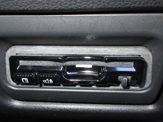 ステップワゴンスパーダ スパーダホンダセンシング　純正９インチメモリーナビＢｌｕｅｔｏｏｔｈＥＴＣＲカメラワンオーナー　盗難防止　助手席エアバッグ　ワンオーナ－　Ｗパワスラ　記録簿有　リアオートエアコン　地デジ　サイドエアバッグ　ＬＥＤライト　スマ鍵（11枚目）