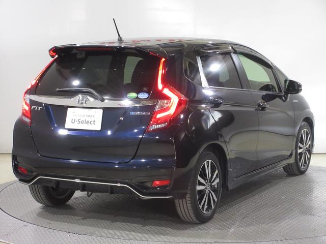 フィットハイブリッド Ｓホンダセンシング　純正メモリーナビＢｌｕｅｔｏｏｔｈドラレコＥＴＣＲカメラワンオーナー　スマ－トキ－　ナビＴＶ　禁煙　アクティブクルーズコントロール　パワーウインドウ　ドライブレコーダ　サイドエアバック　ＤＶＤ再生（7枚目）