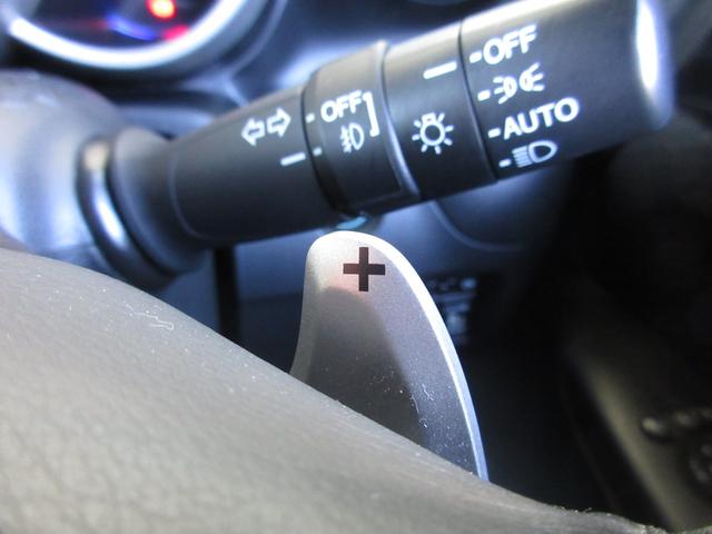 Ｎ－ＢＯＸカスタム Ｇ・ターボパッケージ　デュアルサイズＣＤコンポＥＴＣＲカメラ　セキュリティ　バツクカメラ　ワンセグテレビ　パワーウインドウ　スマートキープッシュスタート　ナビ＆ＴＶ　禁煙　ＥＴＣ付き　ＥＳＣ　キーレスエントリー　ＤＶＤ再生（12枚目）