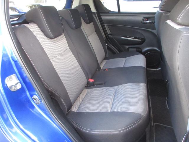 スイフト ＲＳ　１年保証（距離無制限）　禁煙車　パイオニアメモリーナビ　Ｂｌｕｅｔｏｏｔｈ　ＥＴＣ　点検記録簿　オートエアコン　アルミホイール　スマートキー　ドアバイザーフォグライト（11枚目）