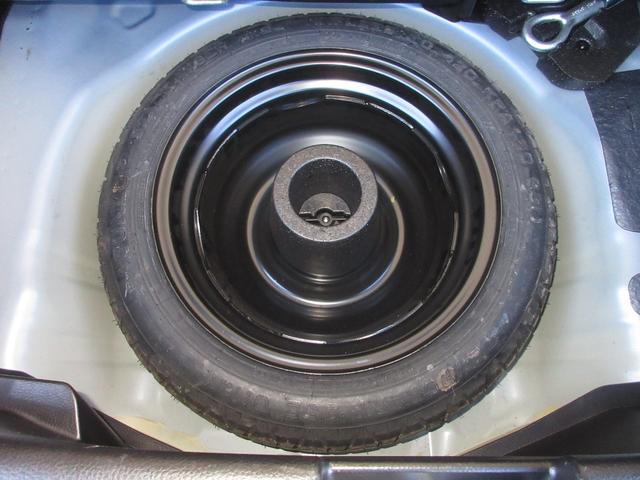 スイフト ＲＳ　１年保証（距離無制限）　禁煙車　パイオニアメモリーナビ　Ｂｌｕｅｔｏｏｔｈ　ＥＴＣ　点検記録簿　オートエアコン　アルミホイール　スマートキー　ドアバイザーフォグライト（16枚目）