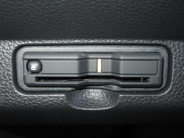 Ｎ－ＯＮＥ プレミアム　ホンダセンシング純正８インチメモリーナビＢｌｕｅｔｏｏｔｈドラレコＥＴＣＲカメラワンオーナー　ＵＳＢポート　ワンオーナー車　衝突軽減　ＥＳＣ　コーナーセンサー　ＬＥＤ　シ－トヒ－タ－　バックカメラ（10枚目）