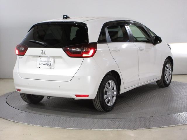 フィット ホーム　ホンダセンシング純正８インチメモリーナビＢｌｕｅｔｏｏｔｈドラレコＥＴＣＲカメラワンオーナー　記録簿　衝突軽減　リアカメラ　ソナー　ＵＳＢ接続　ＡＡＣ　横滑り防止機能　サイドエアバック　ワンオーナー車（7枚目）