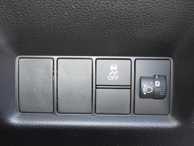 フィット ホーム　ホンダセンシング純正８インチメモリーナビＢｌｕｅｔｏｏｔｈドラレコＥＴＣＲカメラワンオーナー　記録簿　衝突軽減　リアカメラ　ソナー　ＵＳＢ接続　ＡＡＣ　横滑り防止機能　サイドエアバック　ワンオーナー車（11枚目）