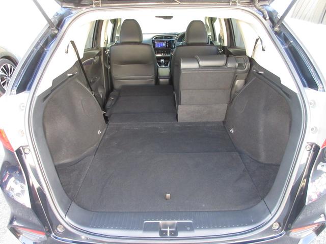 シャトル ハイブリッドＸ　・ワンオーナー　・禁煙　・平成２７年８月登録　・６万８千キロ　・純正ナビ　・リアカメラ　・ＥＴＣ　・Ｂｌｕｅｔｏｏｔｈ　ＡＵＤＩＯ　・スマートキー　・ドアバイザー　・純正１５インチアルミ　・１年保証（18枚目）