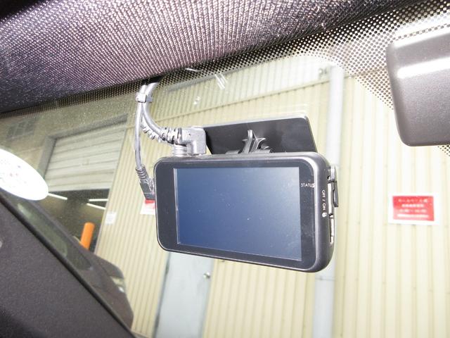 4シリーズ 420iグランクーペMスポーツハイラインパッケージ /ワンオーナー/禁煙車/純正メモリーナビ/衝突軽減ブレーキ/バックカメラ/全周囲カメラ/障害物センサー/ETC/ドラレコ/ブルートゥースオーディオ/ワイヤレス充電/本革シート/電動シート/純正AW/(4枚目)