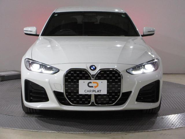 4シリーズ 420iグランクーペMスポーツハイラインパッケージ /ワンオーナー/禁煙車/純正メモリーナビ/衝突軽減ブレーキ/バックカメラ/全周囲カメラ/障害物センサー/ETC/ドラレコ/ブルートゥースオーディオ/ワイヤレス充電/本革シート/電動シート/純正AW/(7枚目)