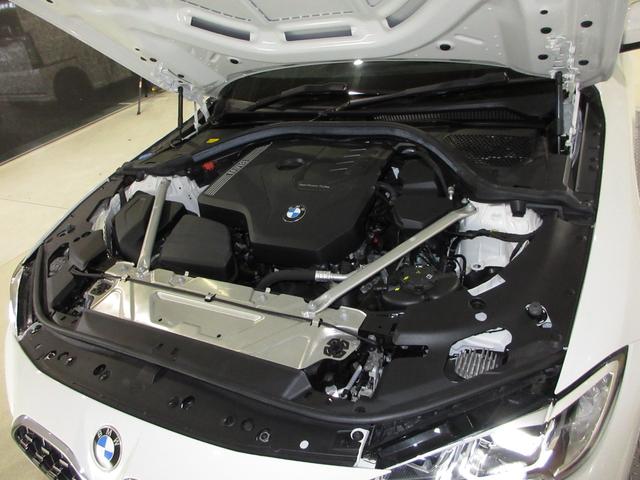 4シリーズ 420iグランクーペMスポーツハイラインパッケージ /ワンオーナー/禁煙車/純正メモリーナビ/衝突軽減ブレーキ/バックカメラ/全周囲カメラ/障害物センサー/ETC/ドラレコ/ブルートゥースオーディオ/ワイヤレス充電/本革シート/電動シート/純正AW/(20枚目)