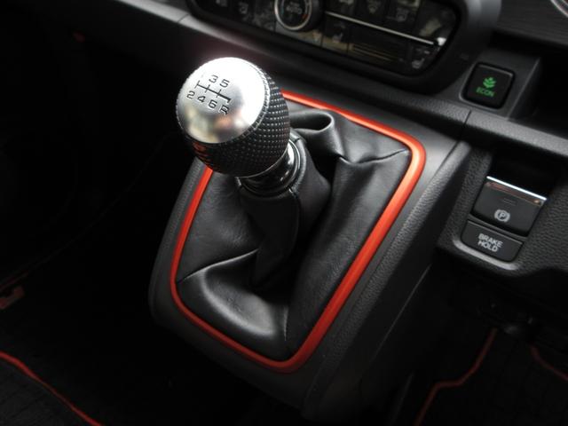 Ｎ－ＯＮＥ ＲＳ　ホンダセンシング純正８インチメモリーナビＢｌｕｅｔｏｏｔｈドラレコＥＴＣＲカメラワンオーナー　サイドカーテンエアバック　記録簿　禁煙　クリアランスソナー　シートヒータ　横滑り防止機能　インテリキー（10枚目）