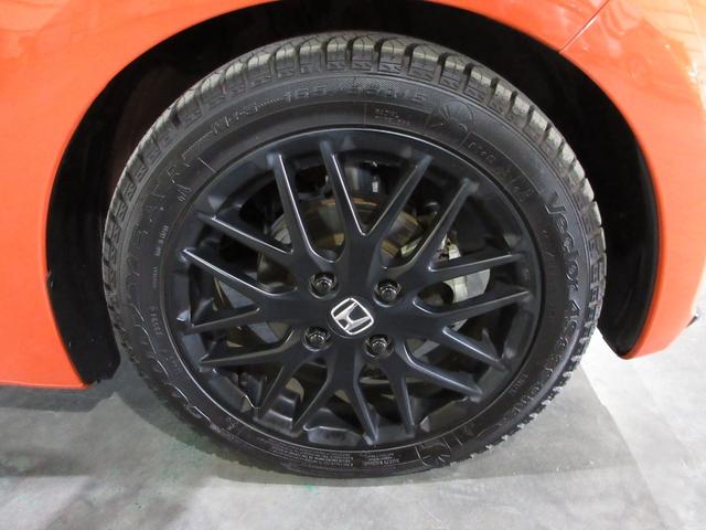 Ｎ－ＯＮＥ ＲＳ　ホンダセンシング純正８インチメモリーナビＢｌｕｅｔｏｏｔｈドラレコＥＴＣＲカメラワンオーナー　サイドカーテンエアバック　記録簿　禁煙　クリアランスソナー　シートヒータ　横滑り防止機能　インテリキー（22枚目）