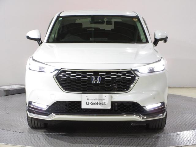 ヴェゼル e:HEVZ ホンダセンシングホンダコネクトディスプレイBluetoothドラレコRカメラETC 衝突回避支援ブレーキ機能 パノラミックビューモニター スマキ Pトランク フルオートエアコン Dレコ エアバッグ(5枚目)