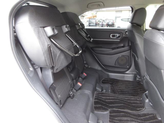 ヴェゼル e:HEVZ ホンダセンシングホンダコネクトディスプレイBluetoothドラレコRカメラETC 衝突回避支援ブレーキ機能 パノラミックビューモニター スマキ Pトランク フルオートエアコン Dレコ エアバッグ(19枚目)