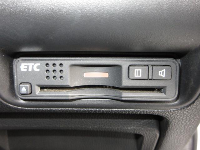 グレイス ハイブリッドＥＸ　禁煙車●ワンオーナー●サイドエアーバック●ＬＥＤライト●スマートキー●シートヒーター●アルミ●メモリーナビ●リヤカメラ●フルセグ●ＣＤ●ＤＶＤ●ＢＴ●ＭＤＨＩ●ＥＴＣ●当社点検実施車　スマートキ－（9枚目）