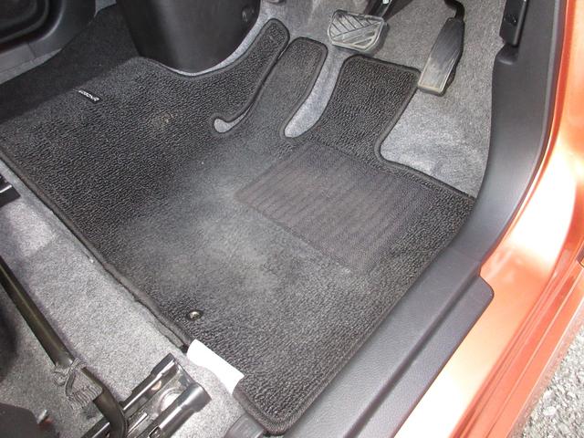 ワゴンR ハイブリッドFZ ケンウッドメモリーナビBluetoothETC アイドルストップ シートヒー PS PW ナビテレビ 盗難防止 SRS 地デジ ETC付き DVD LEDライト WエアB スマートキー 横滑り防止(13枚目)