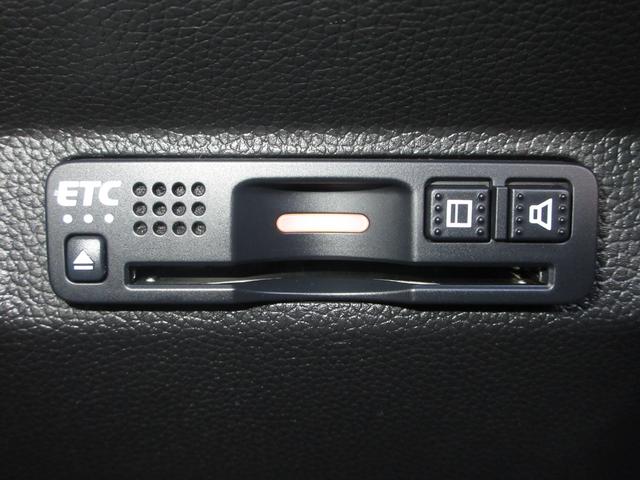 フリード Ｇ・ホンダセンシング　・雹害（ひょう害）現状車　・走行３万２千キロ　・車検２年付　・純正９インチナビ　・リアカメラ　・ＥＴＣ　・Ｂｌｕｅｔｏｏｔｈ　ＡＵＤＩＯ　・両側電動スライドドア　・Ｓパッケージ　・ドアバイザー　・禁煙（12枚目）