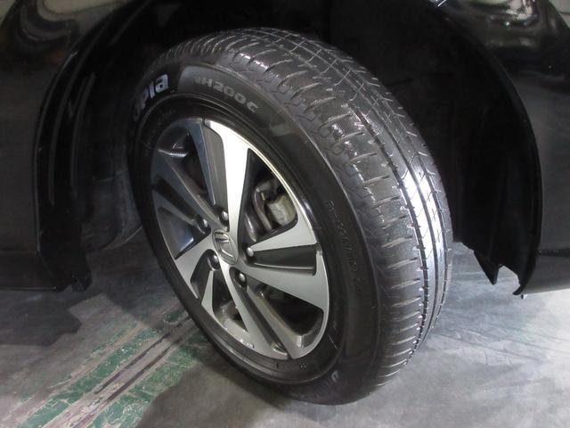 フリード Ｇ・ホンダセンシング　・雹害（ひょう害）現状車　・走行３万２千キロ　・車検２年付　・純正９インチナビ　・リアカメラ　・ＥＴＣ　・Ｂｌｕｅｔｏｏｔｈ　ＡＵＤＩＯ　・両側電動スライドドア　・Ｓパッケージ　・ドアバイザー　・禁煙（22枚目）